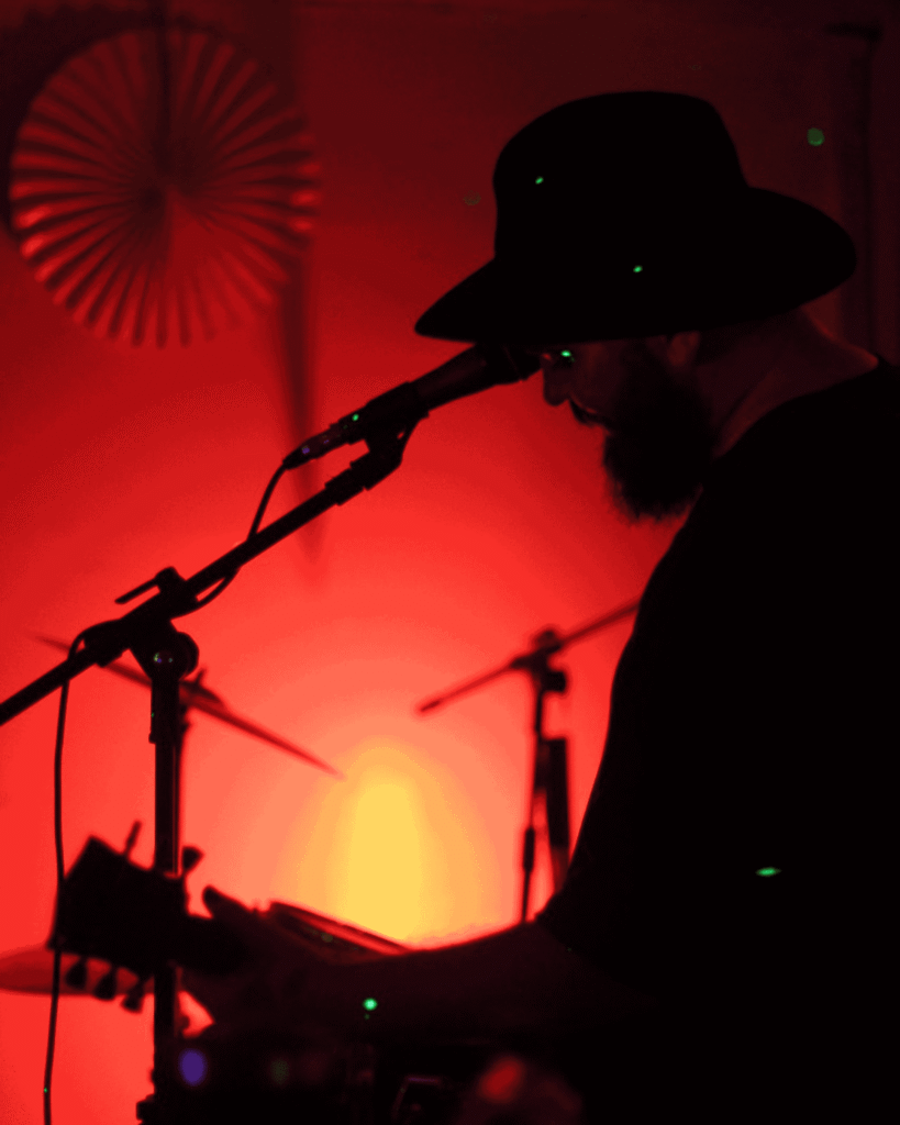 Ian Santtoro Guitarrista da Galinha Di Angola